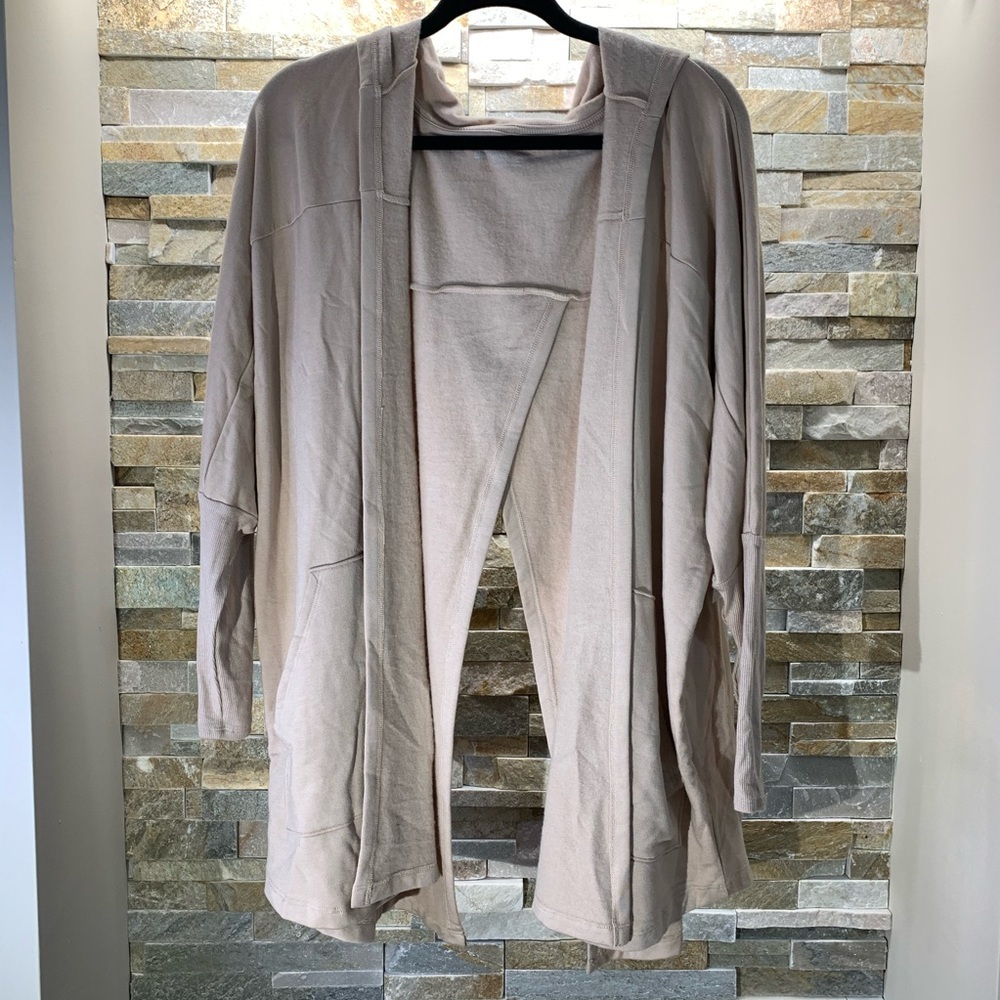 Beyond Yoga Love & Fleece Split-Back Cardigan - Picture 4 of 10